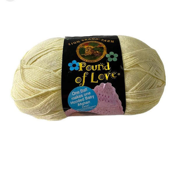 Lion Brand Yarns Pound of Love Color Pastel Yellow - Picture 1 of 5